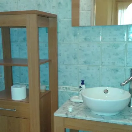 Hétvégi ház Ischerchis Con Piscina Castiadas Costa Rey *