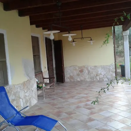 Ischerchis Con Piscina Castiadas Costa Rey